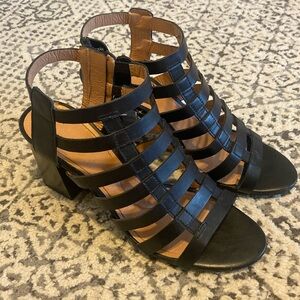 Wedge sandals size 8